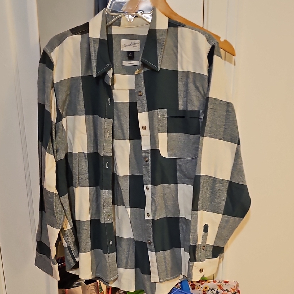 Men's Checkered Shirt in Black and White